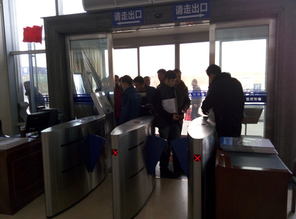 駕照科目一考試實名制人證合一自助考場解決方案 駕照科目一考試實名制人證合一自助考場解決方案